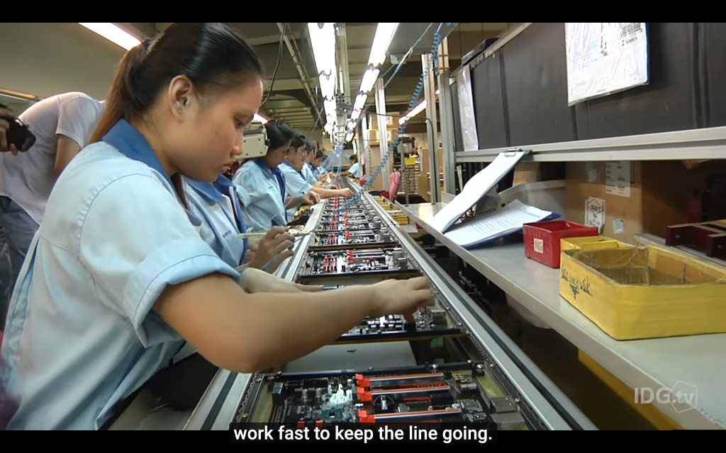 Print-screen from video «How a motherboard is made Inside the Gigabyte factory in Taiwan». PC World.2018